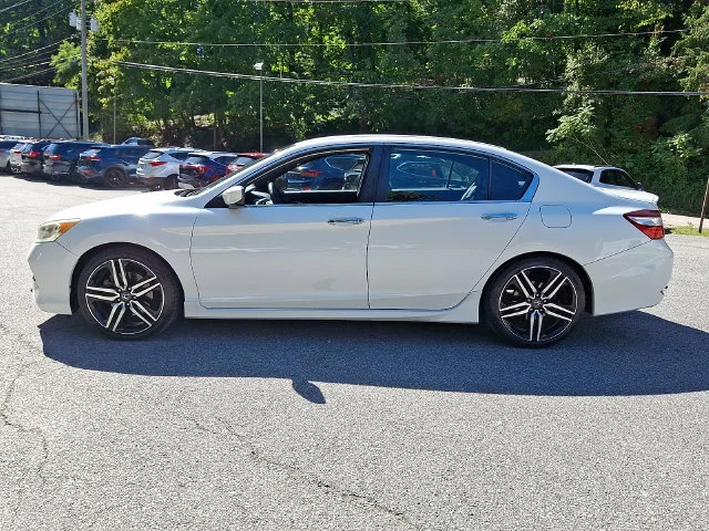 Used 2017 White Honda Sport image 5