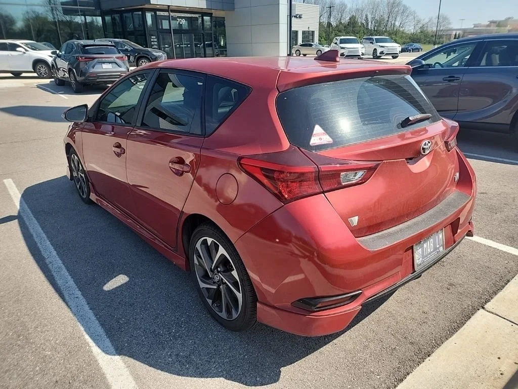 Used 2017 Toyota Corolla iM Base with VIN JTNKARJE0HJ530300 for sale in Fort Wright, KY