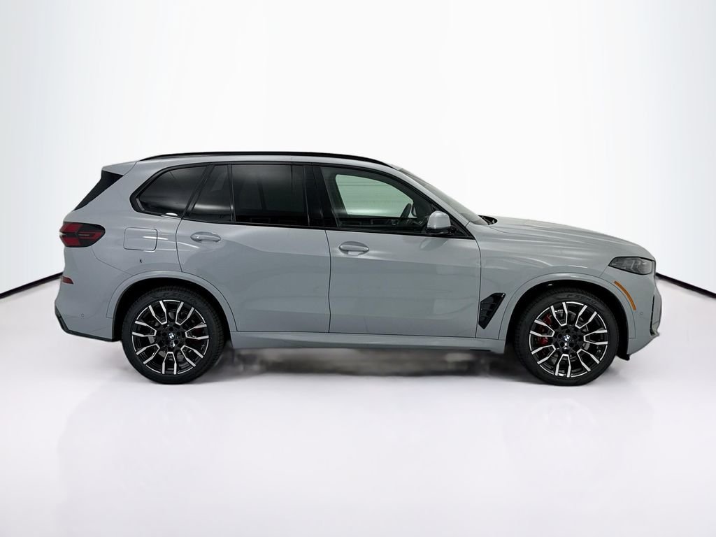 New 2026 Gray Metallic BMW xDrive40i image 4