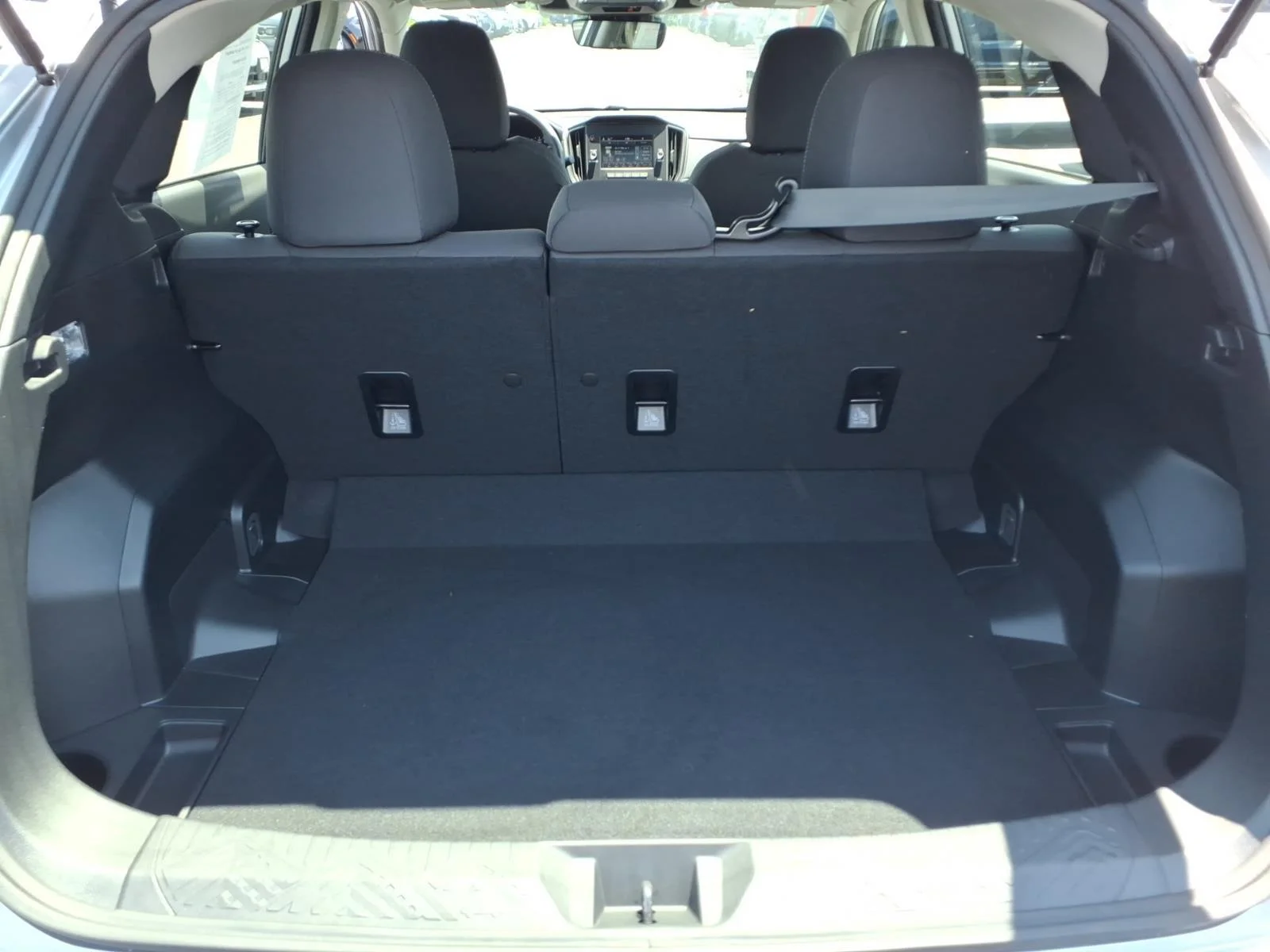 Used 2025 Ice Silver Metallic Subaru SEDAN image 29
