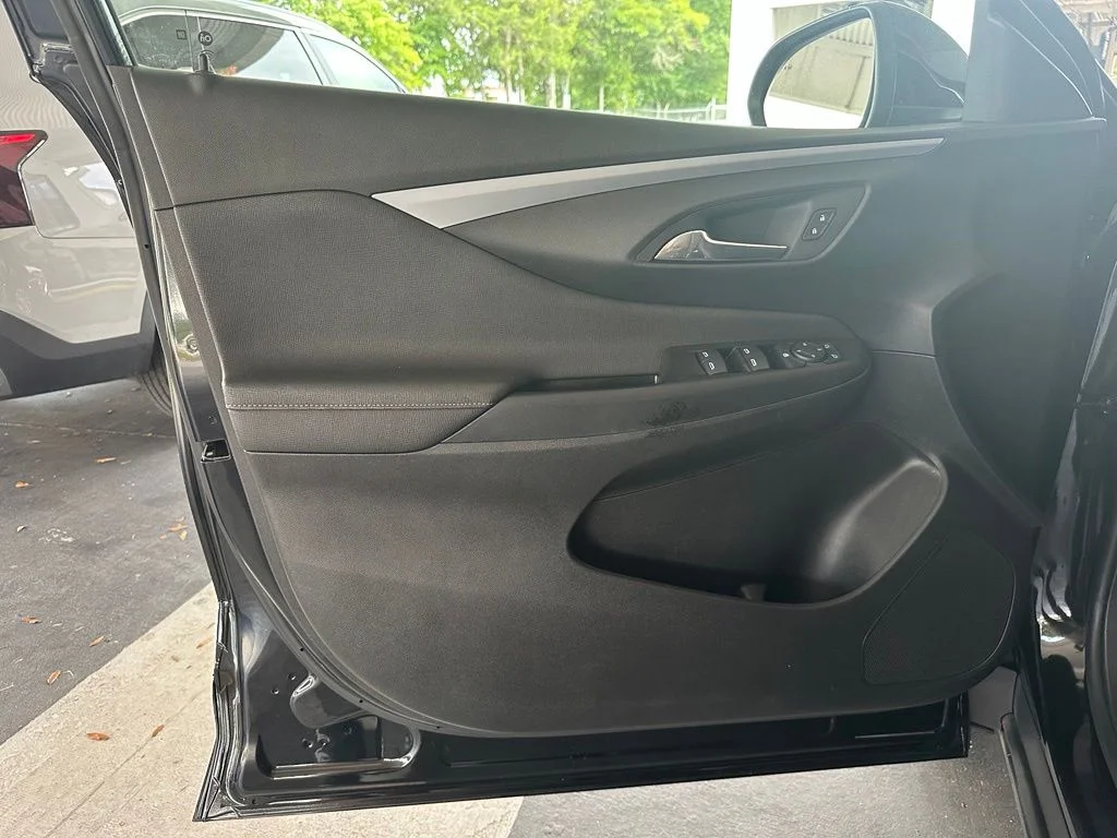 Used 2025 Black Buick Preferred image 11