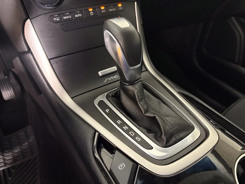 Used 2017 Gold Ford SEL image 27