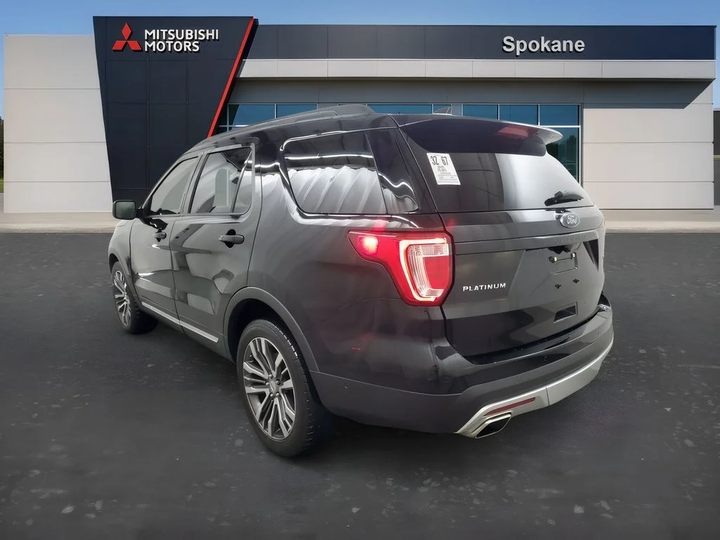 Used 2016 Shadow Black Ford Platinum image 3