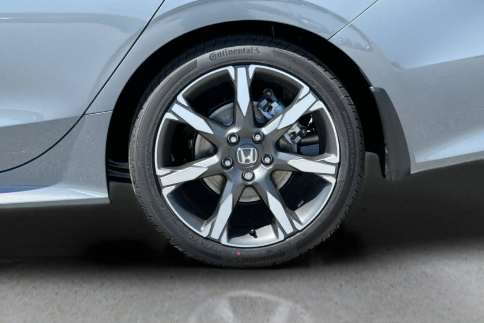 New 2026 Urban Gray Pearl Honda Sport Touring image 31