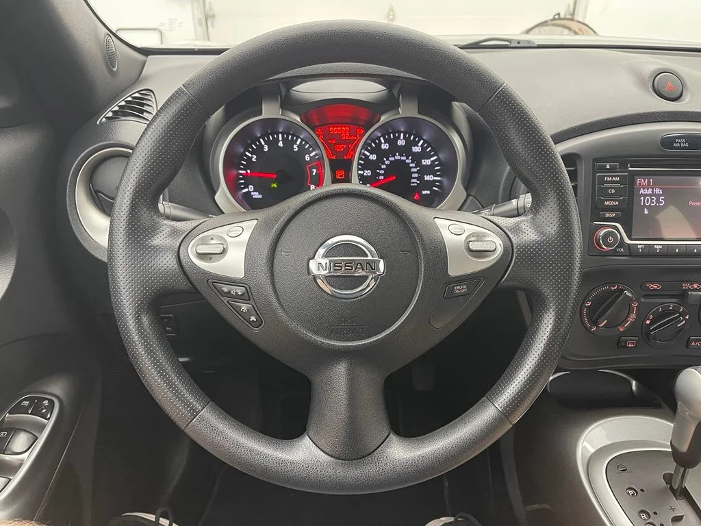 Used 2015 Gun Metallic Nissan S image 17