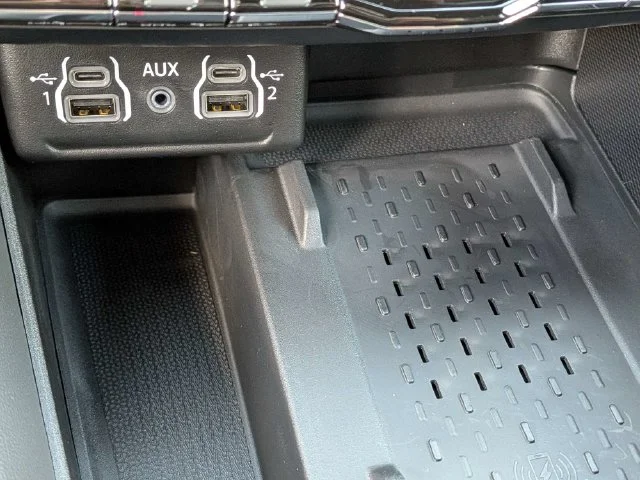 New 2027 Pitch-Black Exterior Paint Dodge GT image 22