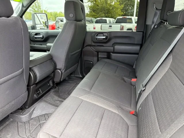Used 2022 White Chevrolet Custom image 20