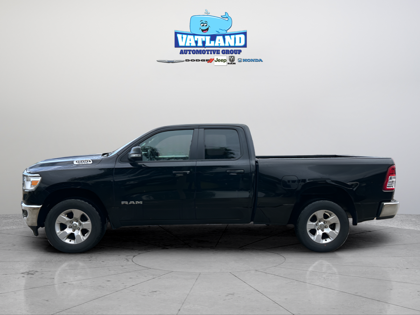 Certified Used 2022 Black Ram Big Horn/Lone Star image 2