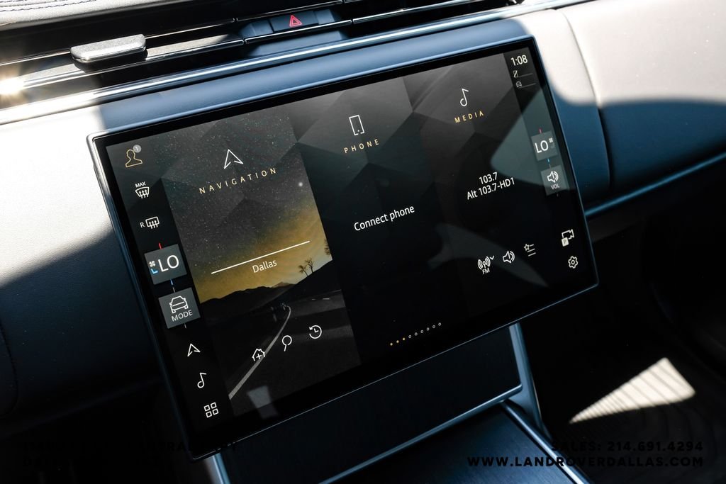 New 2026 Charente Grey Prem Met Land Rover SE image 25