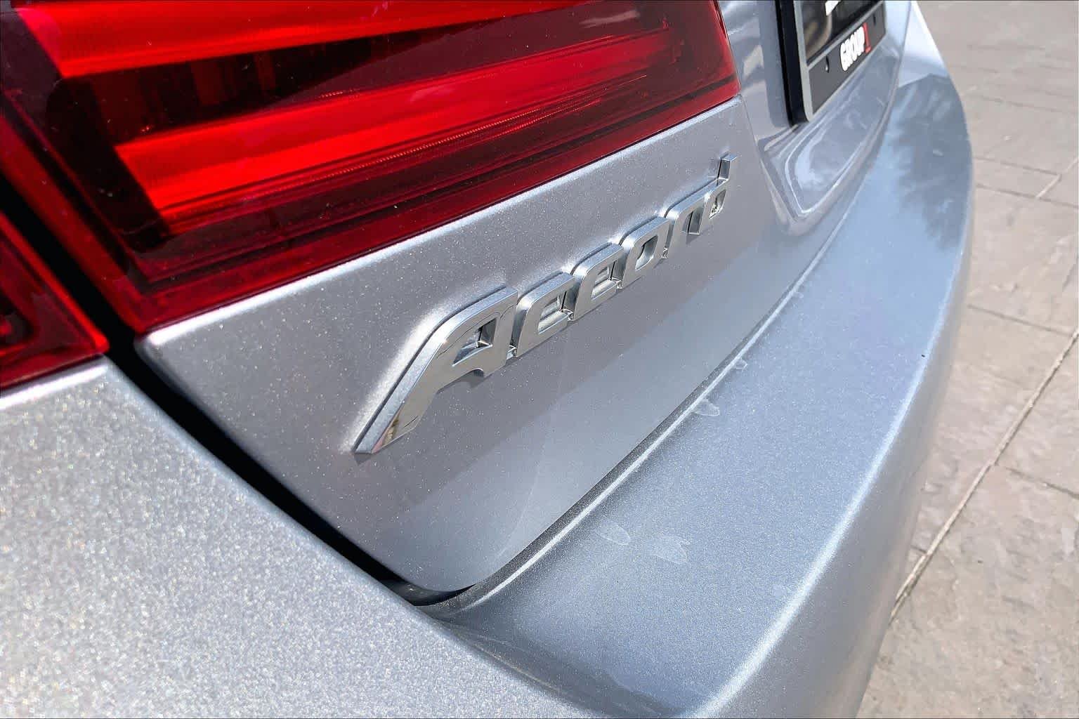 Used 2016 Lunar Silver Metallic Honda EX image 30