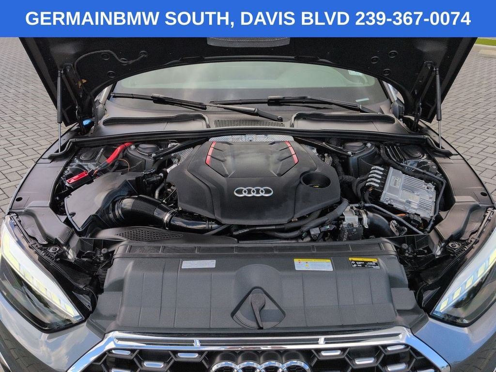 Used 2023 Daytona Gray Pearl Effect/Black Roof Audi 3.0T Premium Plus image 14