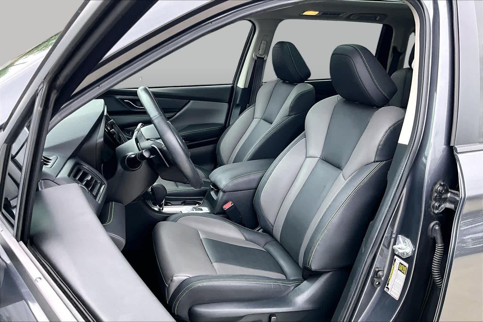 Used 2023 Magnetite Gray Metallic Subaru Onyx Edition image 8