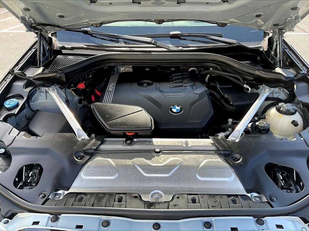 Used 2024 Gray BMW xDrive30i image 32