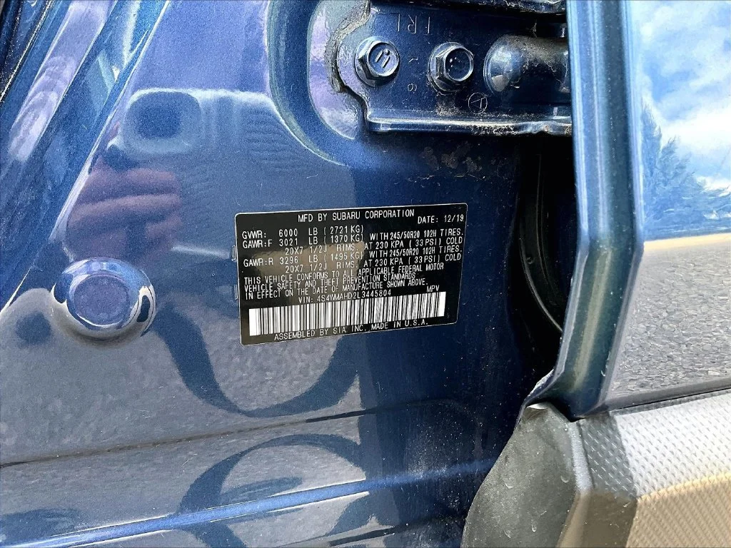 Used 2020 Blue Subaru Premium image 24
