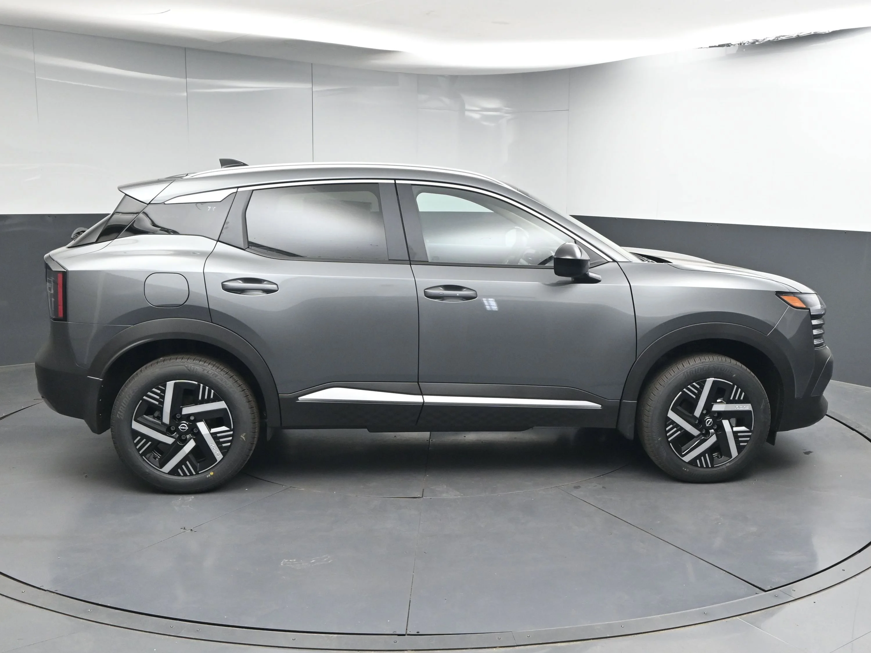 New 2026 Gun Metallic Nissan SV image 8