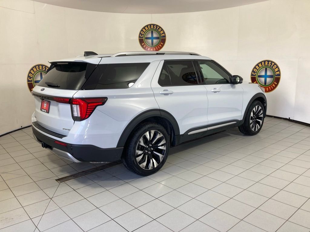 Used 2025 White Ford Platinum image 20