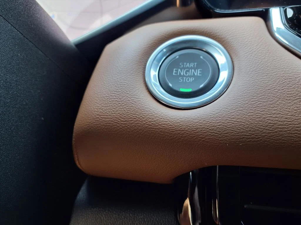 2026 GMC Canyon AT4 - Photo 10