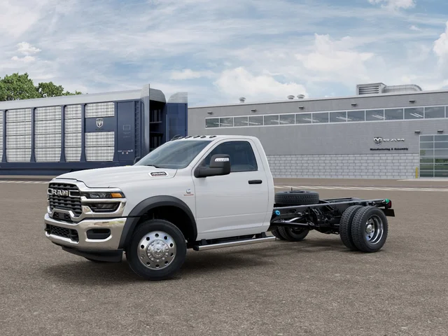 2027 RAM 4500 Chassis Cab TRADESMAN