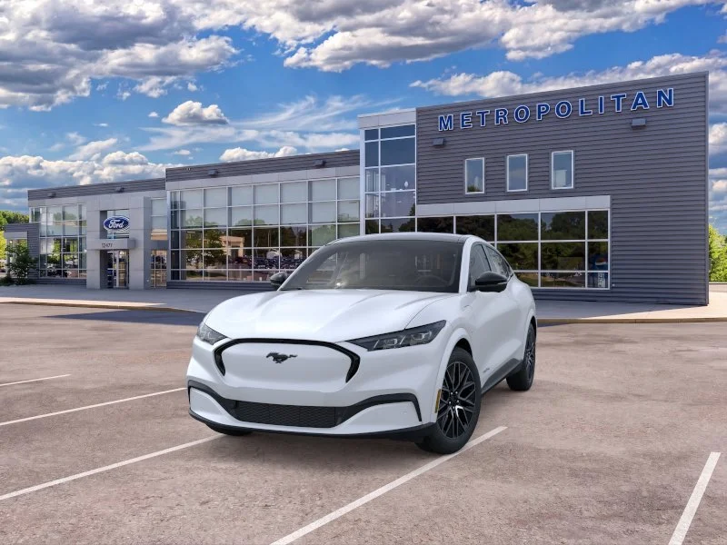 New 2026 Star White Metallic Tri-coat Ford Premium image 2