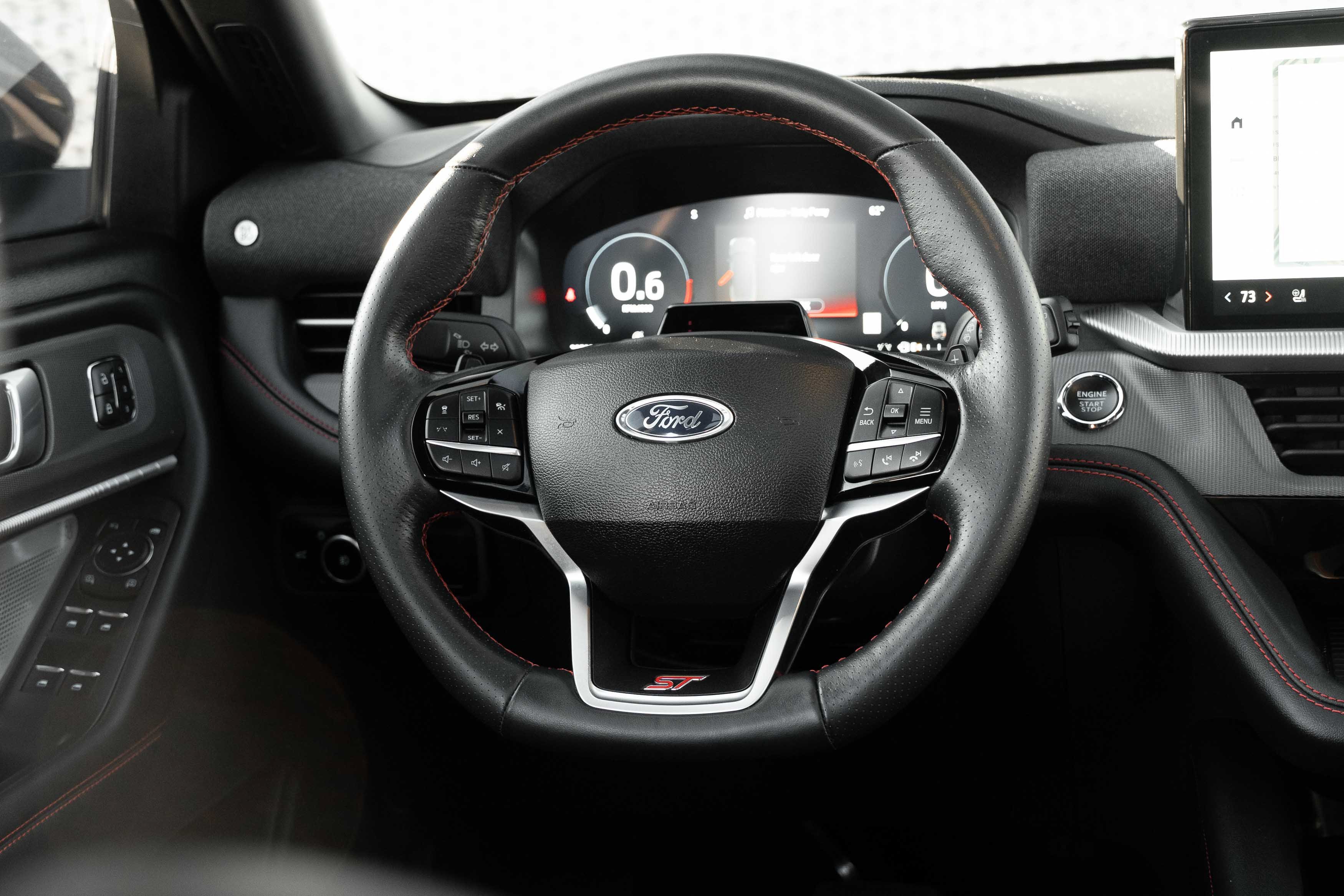 Used 2025 Carbonized Gray Metallic Ford ST image 9