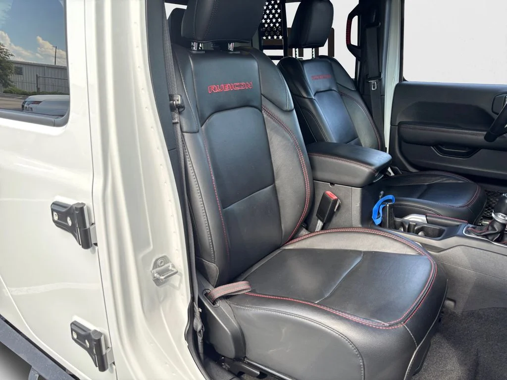 Used 2021 White Jeep Rubicon image 28