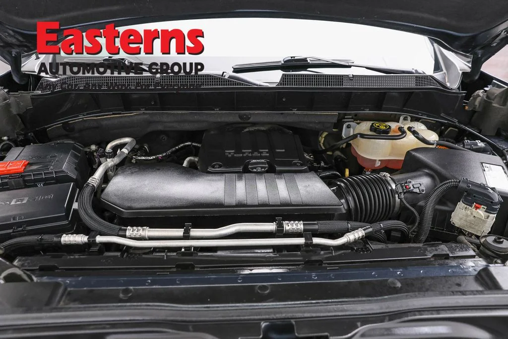 Used 2020 Gray Chevrolet LT image 7