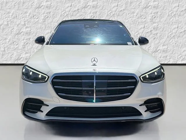 Used 2023 MANUFAKTUR Diamond White Mercedes-Benz S 580 image 8