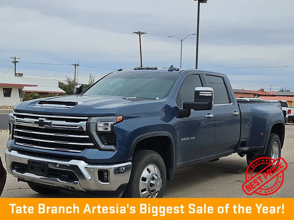 2025 Chevrolet Silverado HD LTZ 4WD Crew Cab Long Box DRW's photo