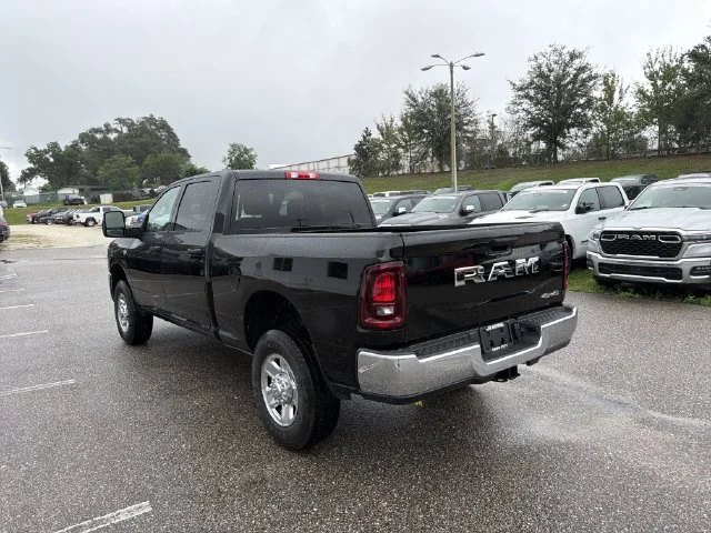 New 2027 Diamond Black Crystal Pearl-Coat Exterior Paint RAM Tradesman image 6