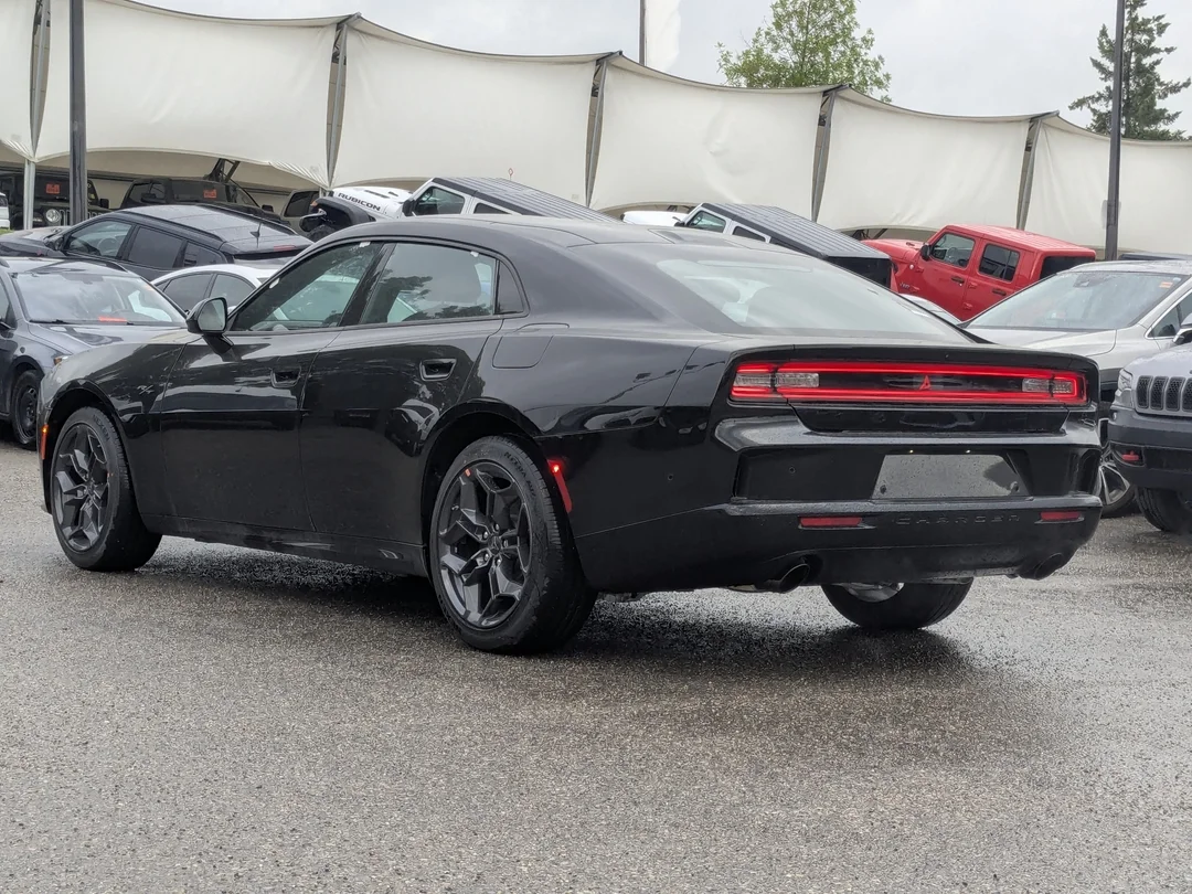 New 2026 Black Dodge R/T - - AWD - 3.0L Hurricane Twin Turbo - Blacktop Pkg - Driver Convenience Grp & More! image 6