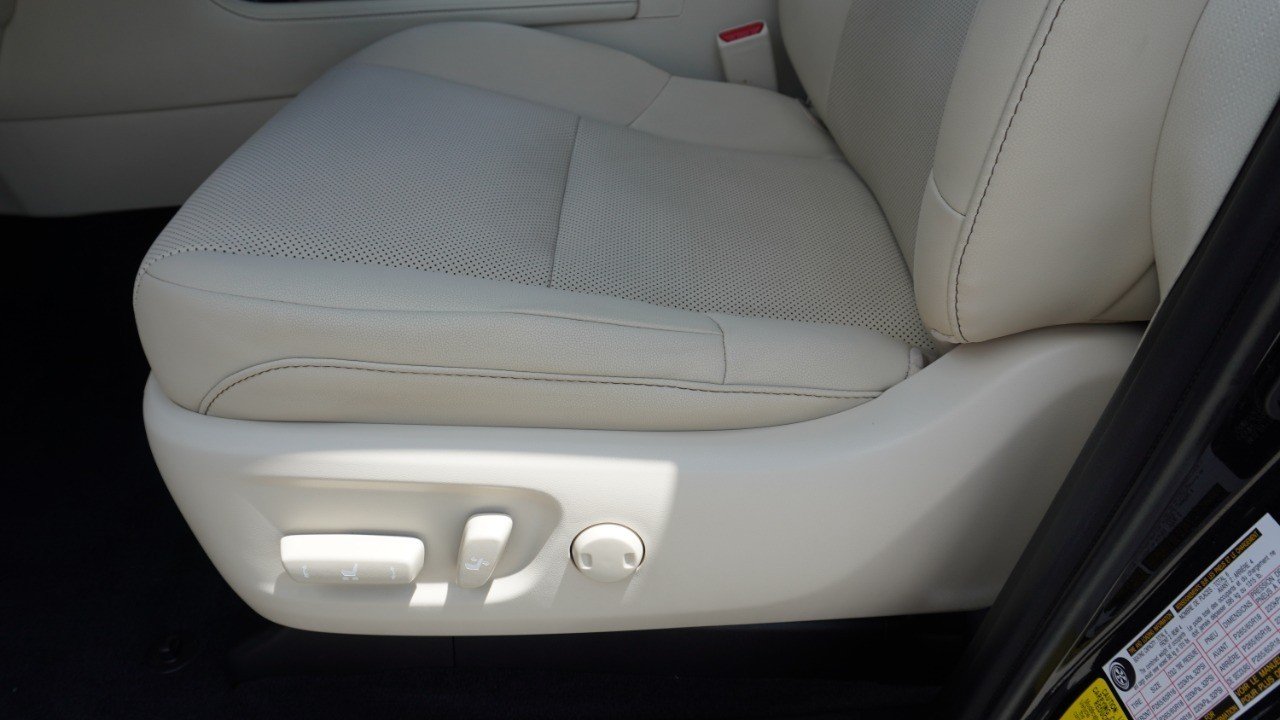 Certified Used 2023 CAVIAR Lexus GX 460 Premium image 25