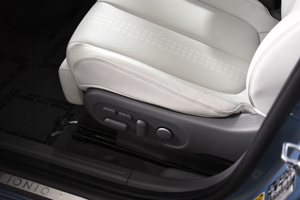 Used 2024 Lucid Blue Hyundai Limited image 16