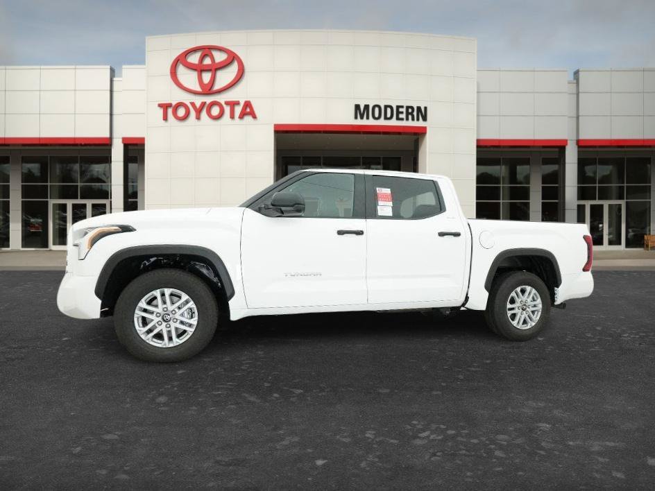New 2026 Ice Cap Toyota SR5 image 15