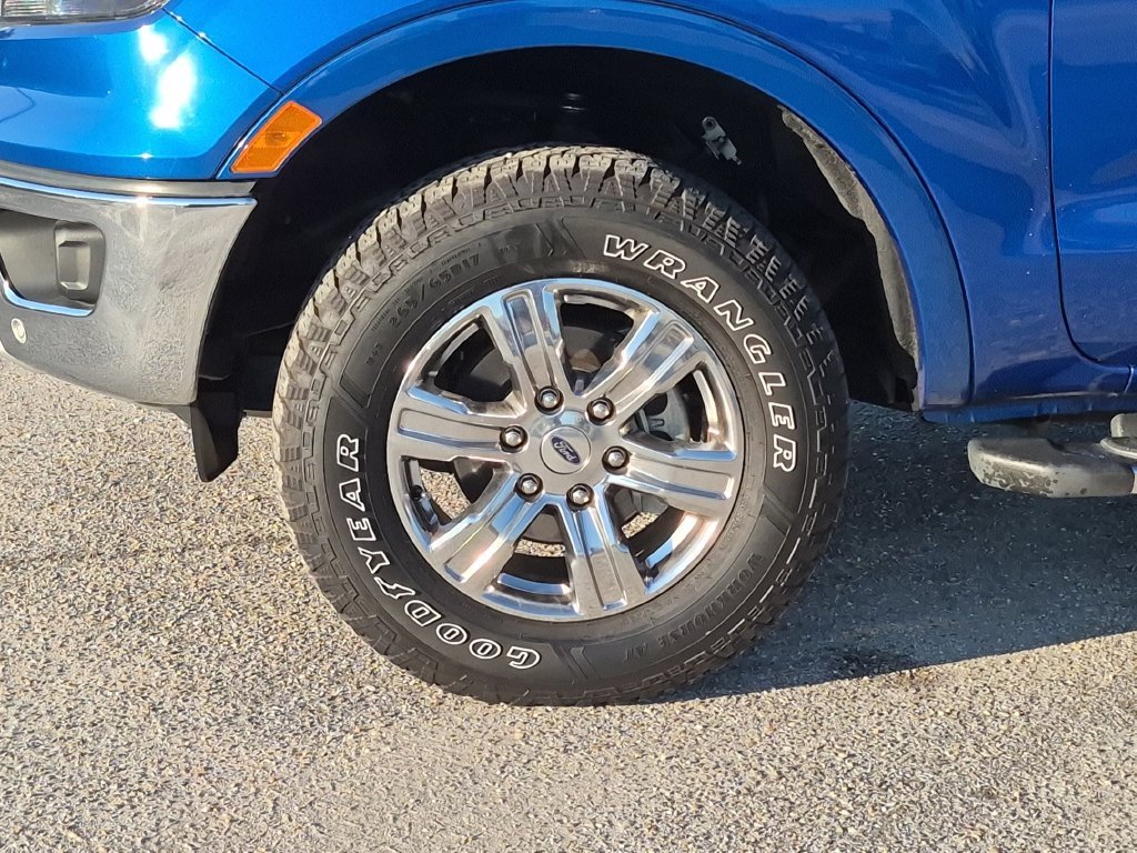 Used 2020 Blue Ford XLT image 9