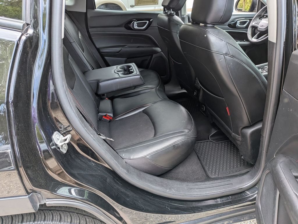 Used 2022 Black Jeep Trailhawk image 26