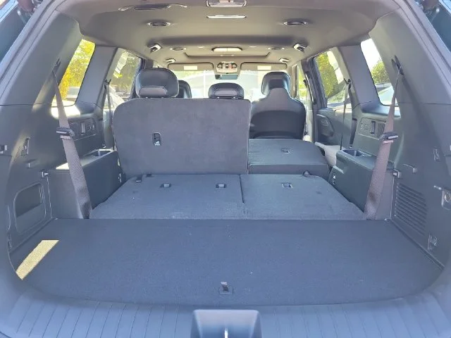 New 2027 Black Jade Green Kia EX image 8