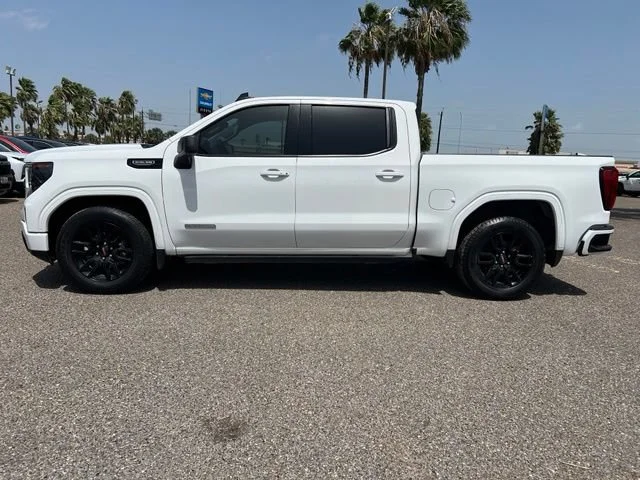 Used 2022 Summit White GMC Elevation image 4