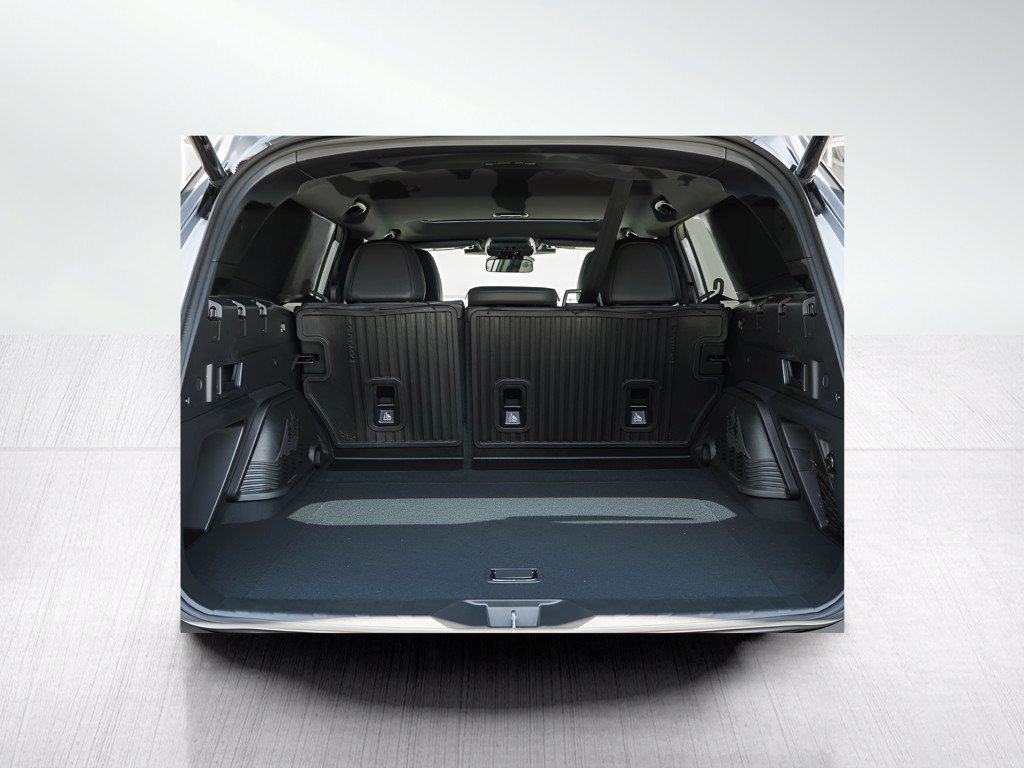 New 2026 ICE SILVER METALLIC Subaru Premium image 8
