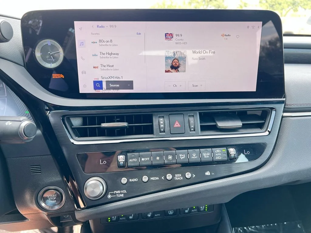 Certified Used 2024 IRIDIUM Lexus 350 Luxury image 17