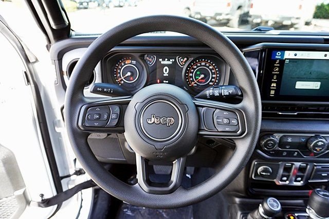 New 2026 Bright White Clear-Coat Exterior Paint Jeep Sport image 23