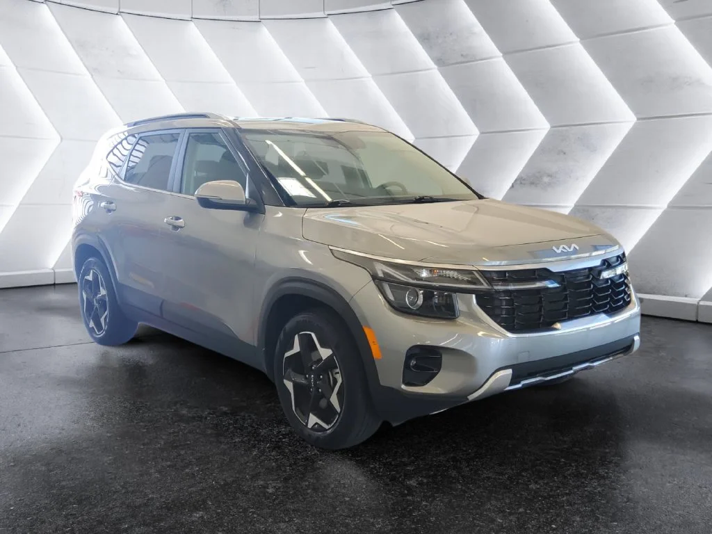 Used 2024 Gray Kia EX image 1
