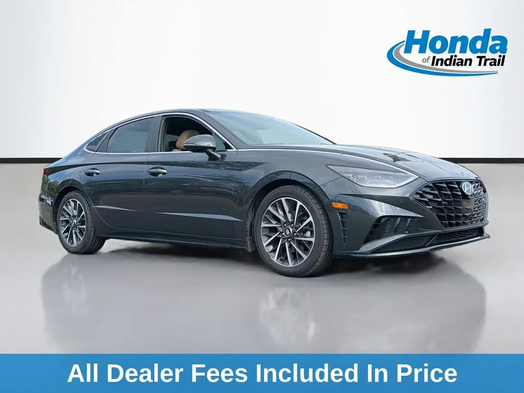 Used 2020 Gray Hyundai Limited image 1