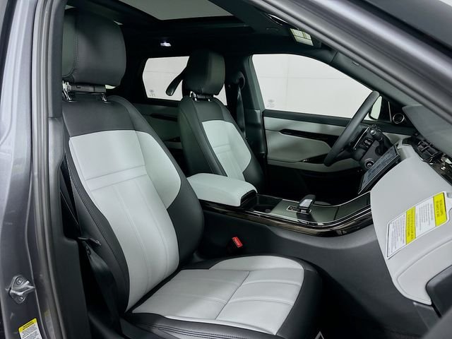 New 2026 Gray Land Rover Dynamic image 27