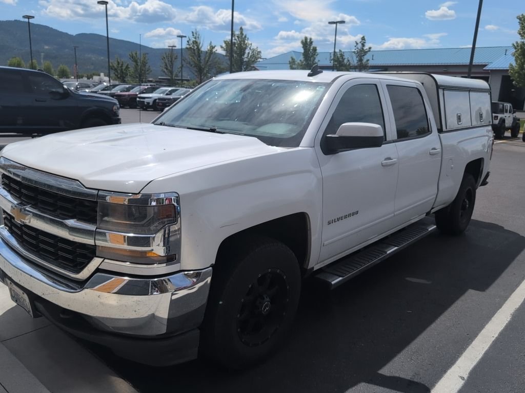 2016 Chevrolet Silverado 1500 LT 4X4 Crew Cab Standard Box's photo