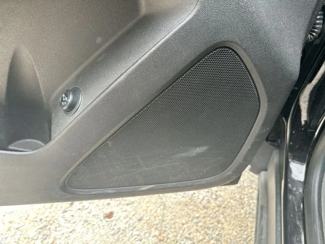 Used 2019 Black Chevrolet LT image 27