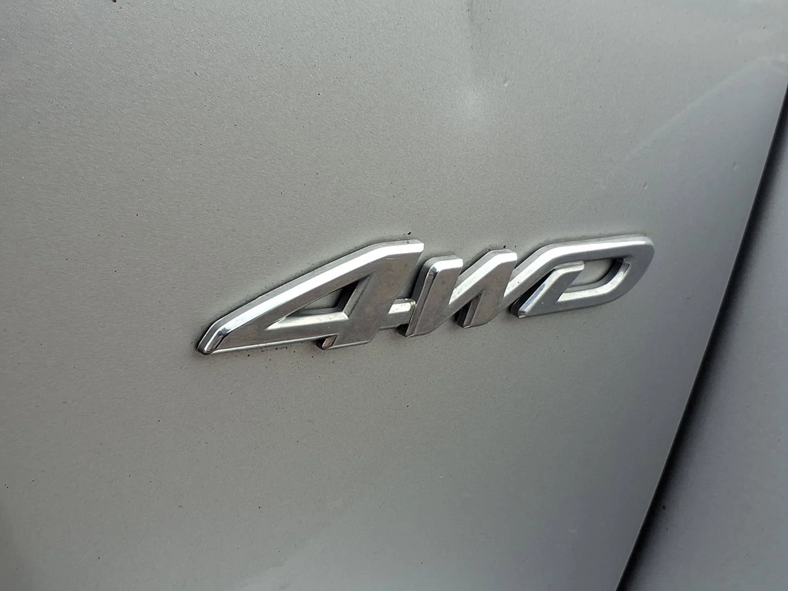 Used 2012 Classic Silver Metallic Toyota Base image 31