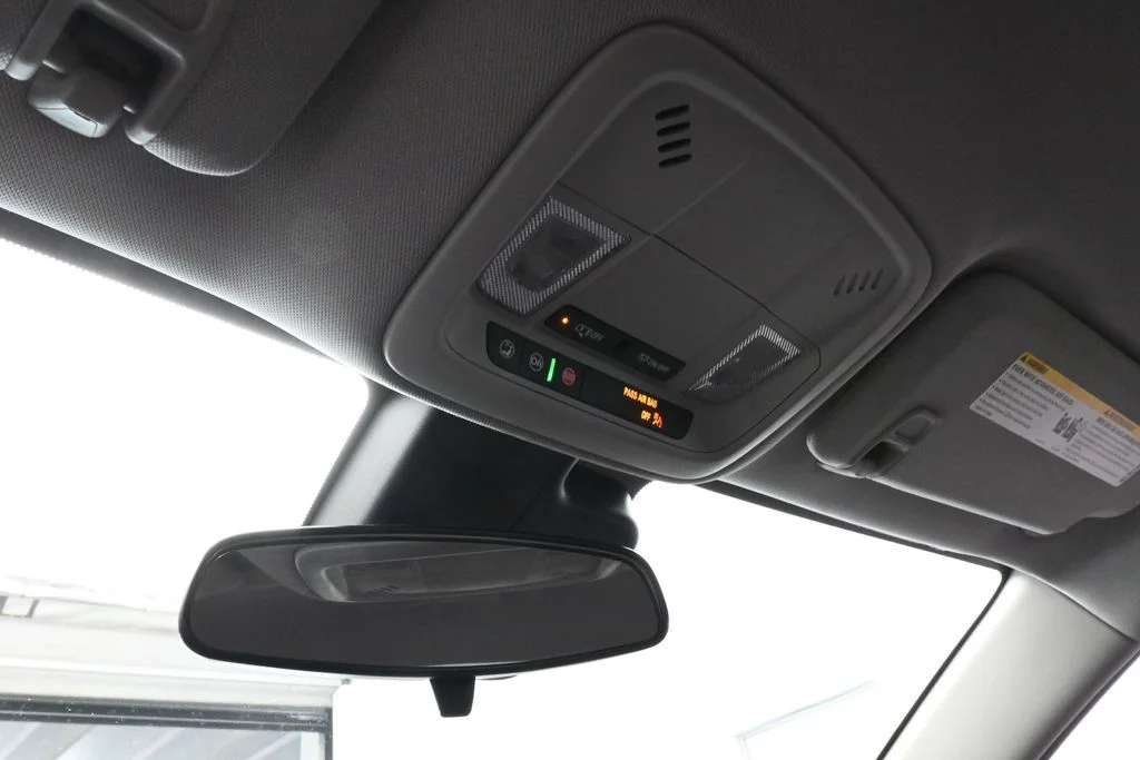 Used 2024 Summit White Chevrolet LT image 23