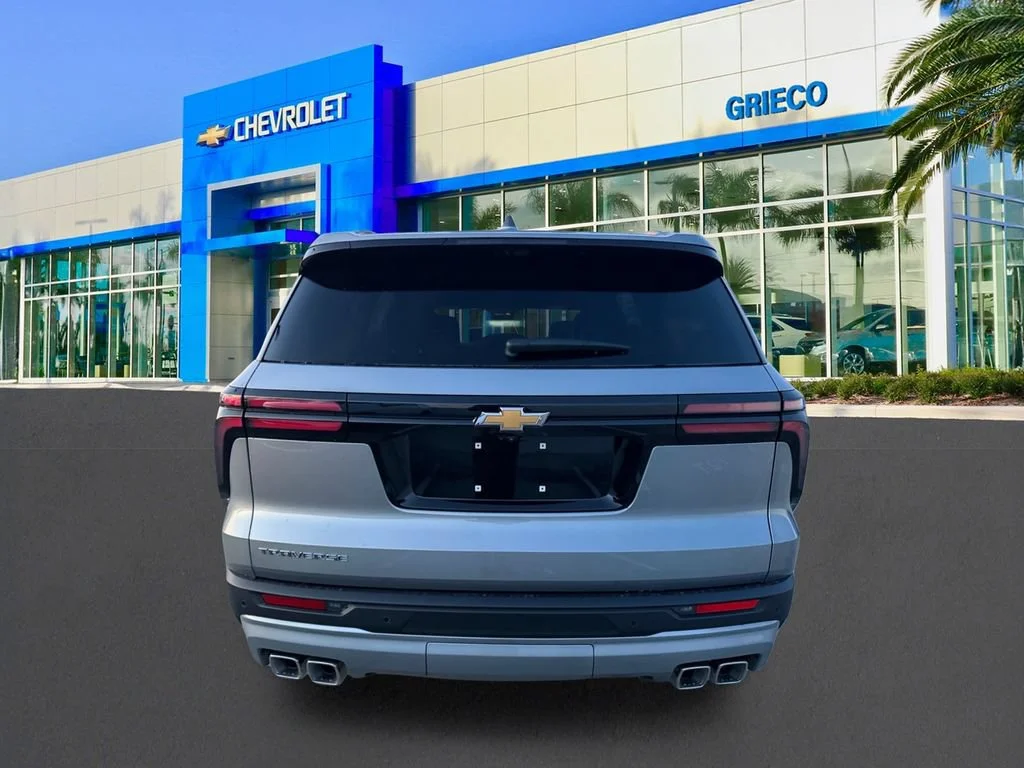 2027 Chevrolet Traverse LT - Photo 6