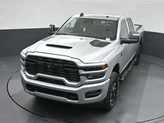 New 2026 Silver-Zynith Exterior Paint RAM  image 35