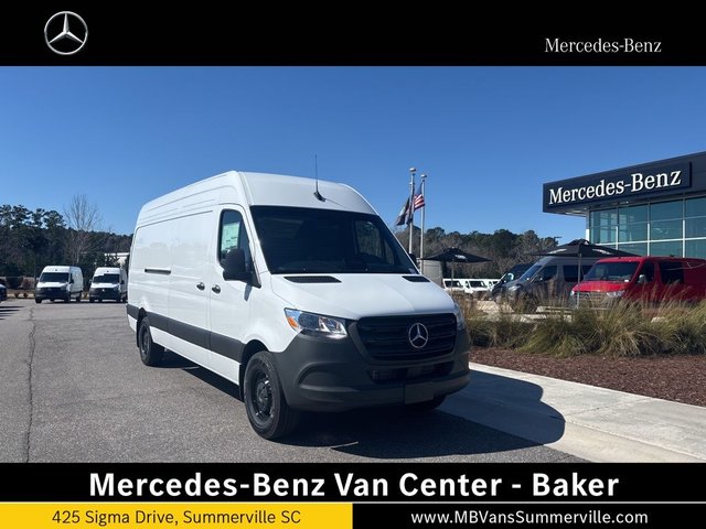 2026 Mercedes-Benz Sprinter 2500 Cargo 170 WB